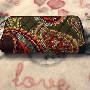 Vera Bradley paisley RFID Heirloom Wallet